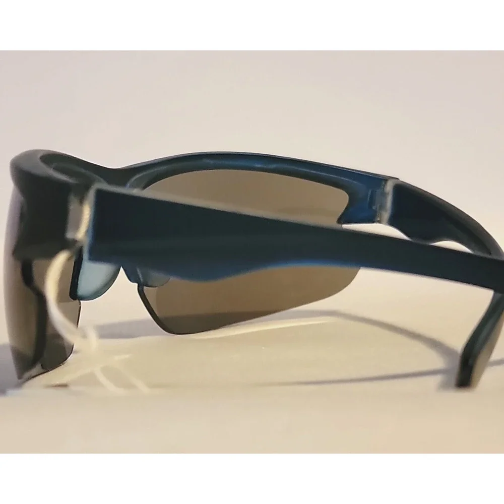 Piranha Kidz Wrap Sunglasses 100% UVA/UVB Protection Style # 62079